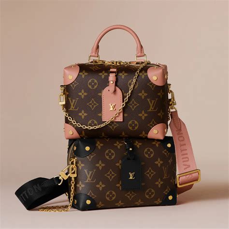 malle louis vuitton supreme|Louis Vuitton petite malle bag.